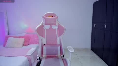 Snapshot of isaa_diamond chatting on 01-11-26, 04:34 isaa_diamond online show from 01-11-26, 04:34