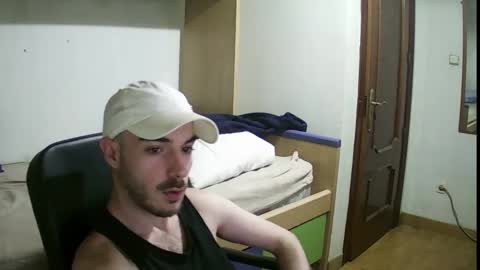 Snapshot of isaac99c chatting on 03-07-25, 06:43 Isaac99c online show from 03-07-25, 06:43