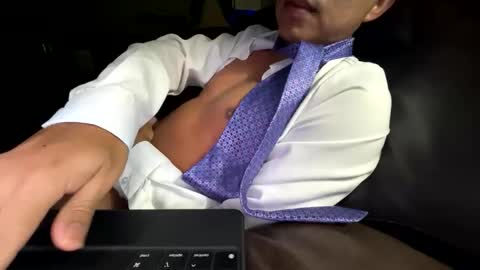 isaac_akamu online show from 01-13-26, 12:32