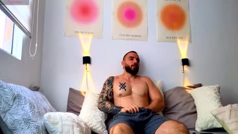 Isaac carter online show from 03-06-25, 01:46