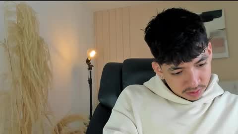 isaac_cryston online show from 11-14-25, 08:29