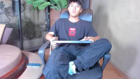 isaac_grimm online show from 02-02-26, 03:16