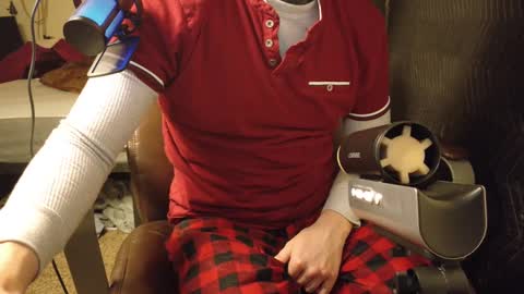 Snapshot of isaac_sheffield chatting on 12-24-24, 01:50 isaac online show from 12-24-24, 01:50