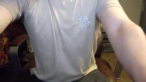 Snapshot of isaac_sheffield chatting on 02-27-25, 02:43 isaac online show from 02-27-25, 02:43