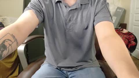Snapshot of isaac_sheffield chatting on 09-27-25, 02:27 isaac online show from 09-27-25, 02:27