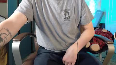 Snapshot of isaac_sheffield chatting on 09-29-25, 05:56 isaac online show from 09-29-25, 05:56