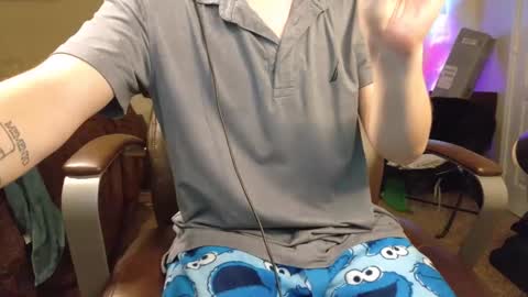 Snapshot of isaac_sheffield chatting on 10-09-25, 01:58 isaac online show from 10-09-25, 01:58