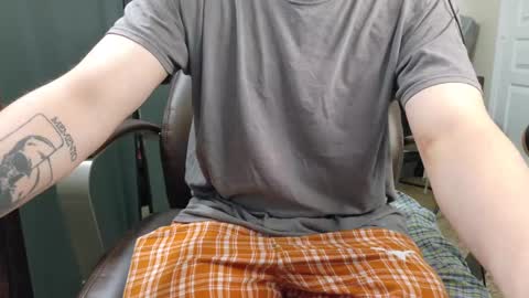 Snapshot of isaac_sheffield chatting on 10-13-25, 09:37 isaac online show from 10-13-25, 09:37