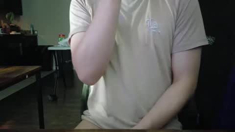 isaac online show from 03-01-26, 01:51