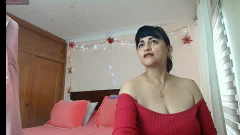 Snapshot of isabeel_sofia01 chatting on 05-22-26, 02:01 Isabeel Sofia online show from 05-22-26, 02:01