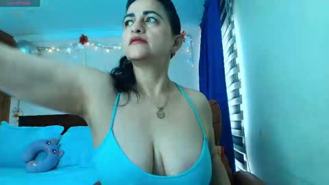 Snapshot of isabeel_sofia01 chatting on 05-24-26, 12:43 Isabeel Sofia online show from 05-24-26, 12:43