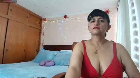 Snapshot of isabeel_sofia01 chatting on 05-27-26, 07:55 Isabeel Sofia online show from 05-27-26, 07:55
