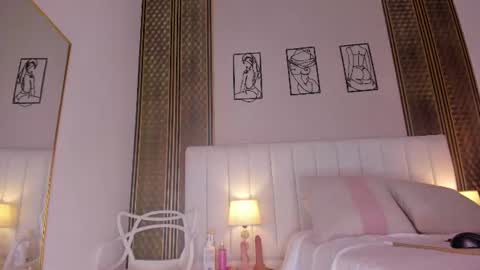 isabela__x online show from 07-27-26, 11:39