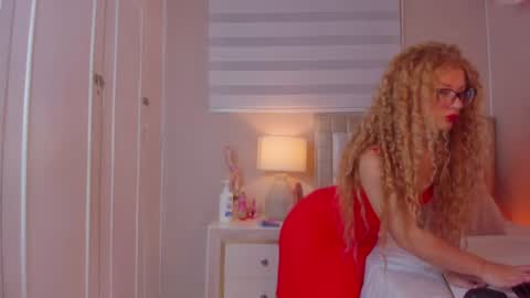 isabela__x online show from 07-28-26, 11:39