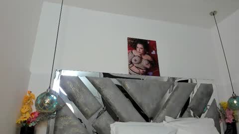 Mommy Isa online show from 02-08-26, 05:22