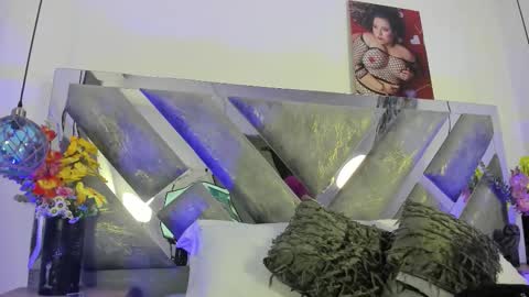 Mommy Isa online show from 03-28-26, 05:07