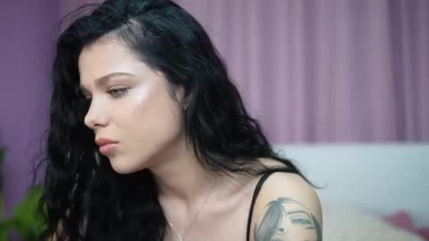 Snapshot of isabelamber chatting on 11-26-25, 09:38 Isabel online show from 11-26-25, 09:38