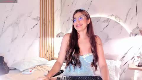 isabelastefano online show from 01-07-26, 03:20