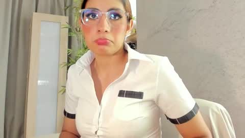 isabelastefano online show from 02-20-26, 03:14