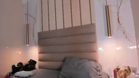 Snapshot of isabelastefano chatting on 06-26-26, 03:44 isabelastefano online show from 06-26-26, 03:44