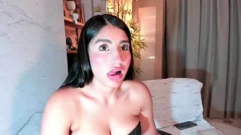 Snapshot of isabelastefano chatting on 07-02-26, 03:17 isabelastefano online show from 07-02-26, 03:17