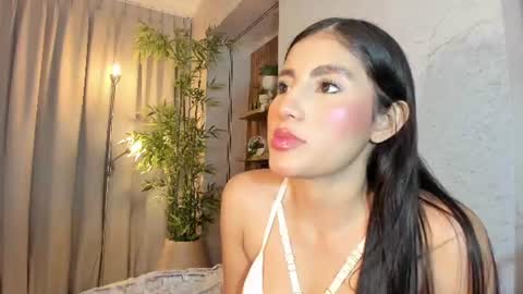 Snapshot of isabelastefano chatting on 07-31-26, 04:01 isabelastefano online show from 07-31-26, 04:01