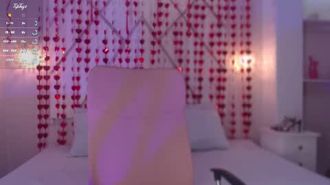 Isa  online show from 02-20-25, 03:52