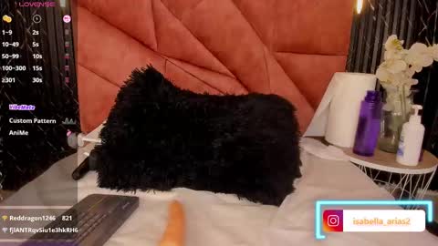 Snapshot of isabella_arias1 chatting on 02-28-25, 11:45 Isabella Arias online show from 02-28-25, 11:45