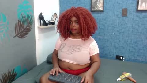 ISABELLA online show from 10-27-25, 10:19