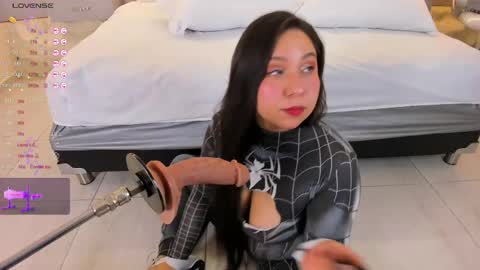 Isa online show from 04-26-26, 03:59