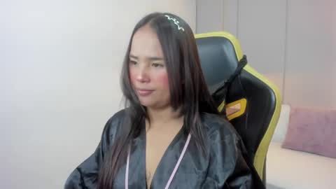 Isabel florez online show from 05-05-26, 02:30