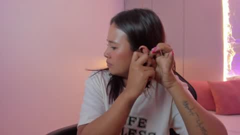 Isabel florez online show from 07-12-26, 02:13