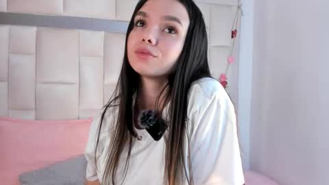 Snapshot of isabella_gomez11 chatting on 02-17-26, 08:59 isabella_gomez11 online show from 02-17-26, 08:59