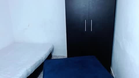  estefania online show from 11-28-25, 01:25