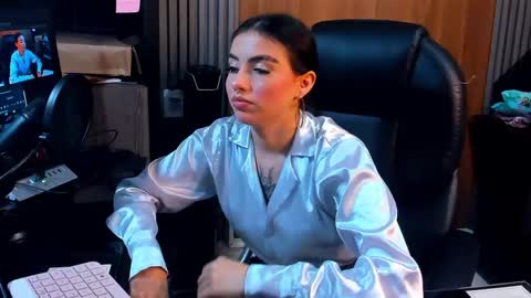 ISABELLA online show from 06-03-26, 08:14