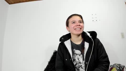 isabella_jaramillo online show from 10-13-25, 12:16