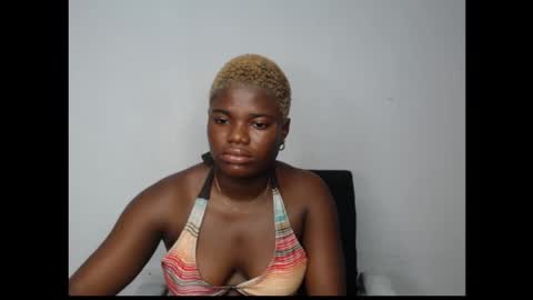 Snapshot of isabella_love7 chatting on 03-11-26, 06:47 isabella online show from 03-11-26, 06:47