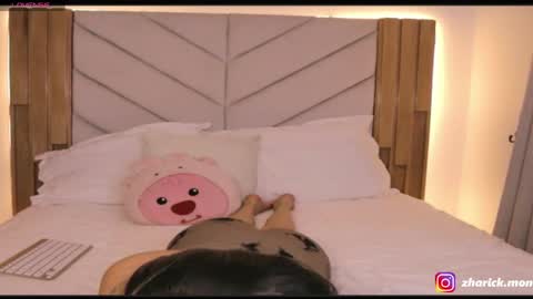 Snapshot of isabella_m_ chatting on 04-09-26, 07:36 Isabella online show from 04-09-26, 07:36