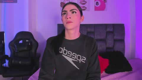 Isabella Moon9 online show from 04-29-26, 12:20