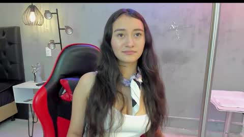 Snapshot of isabella_nowa chatting on 01-17-26, 11:37 Isabella Nowa online show from 01-17-26, 11:37