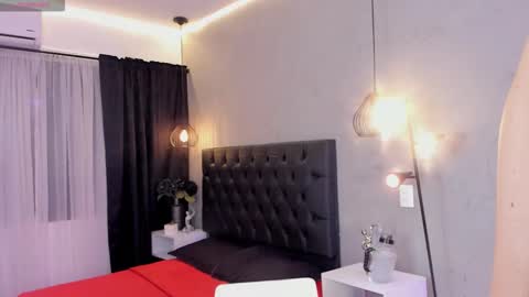 Snapshot of isabella_nowa chatting on 03-13-26, 11:50 Isabella Nowa online show from 03-13-26, 11:50