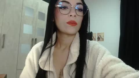 isabella_piercee online show from 05-02-26, 12:43