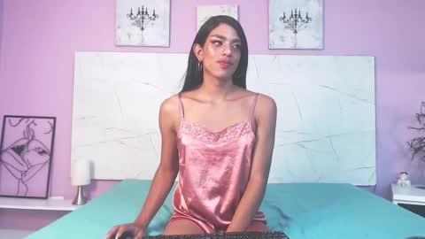 Isabella online show from 01-10-26, 03:25