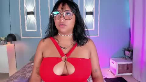 Snapshot of isabella_zc chatting on 07-06-26, 12:02 isabella zc online show from 07-06-26, 12:02