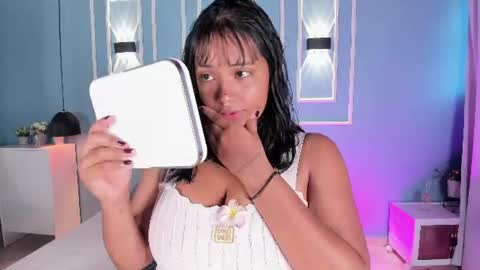 Snapshot of isabella_zc chatting on 07-25-26, 11:52 isabella zc online show from 07-25-26, 11:52