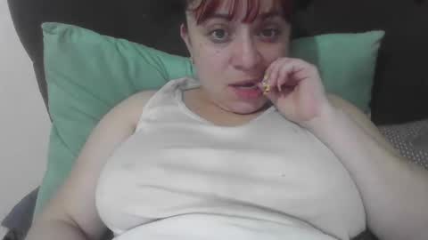 Snapshot of isabellaa_hills_ chatting on 11-17-25, 06:35 isabellaa_hills_ online show from 11-17-25, 06:35