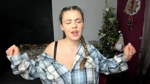 Snapshot of isabellabler chatting on 12-23-24, 06:44 isabellabler online show from 12-23-24, 06:44