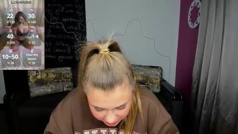 isabellabler online show from 12-04-25, 12:47