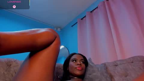    v online show from 12-19-25, 02:29