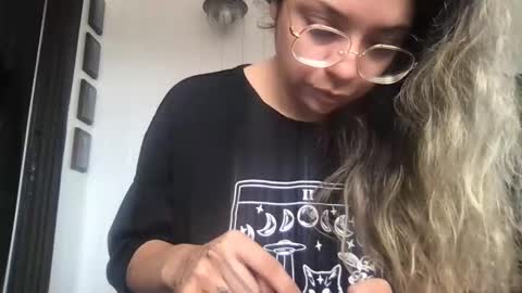 Snapshot of isabellaelizabeth chatting on 03-03-26, 05:30 isabellaelizabeth online show from 03-03-26, 05:30